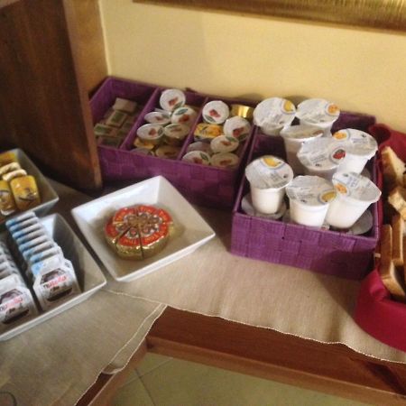 Tango Hotel روما المظهر الخارجي الصورة