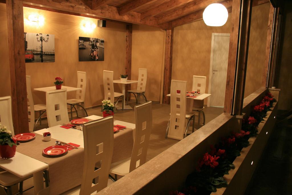 Tango Hotel روما المظهر الخارجي الصورة