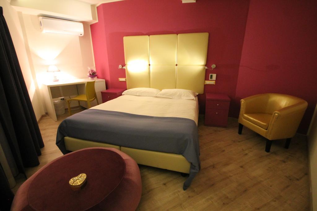 Tango Hotel روما الغرفة الصورة
