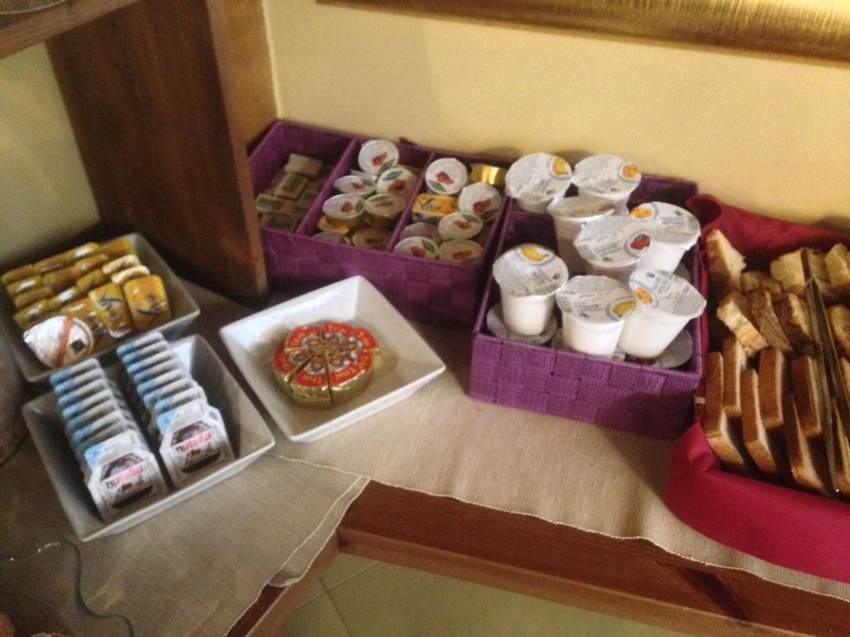 Tango Hotel روما المظهر الخارجي الصورة