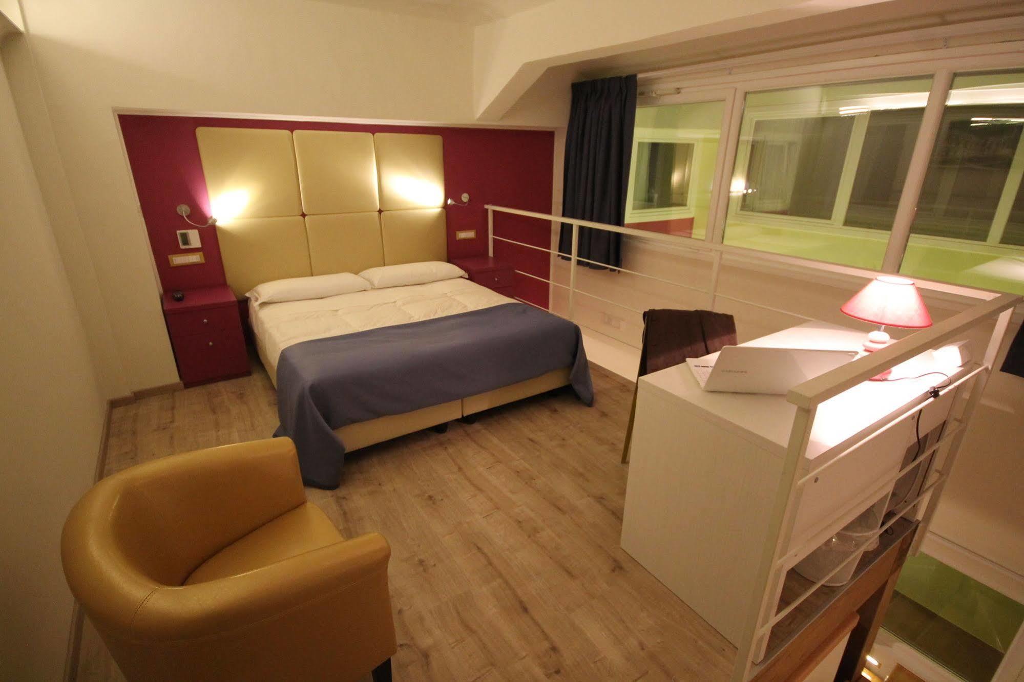 Tango Hotel روما المظهر الخارجي الصورة